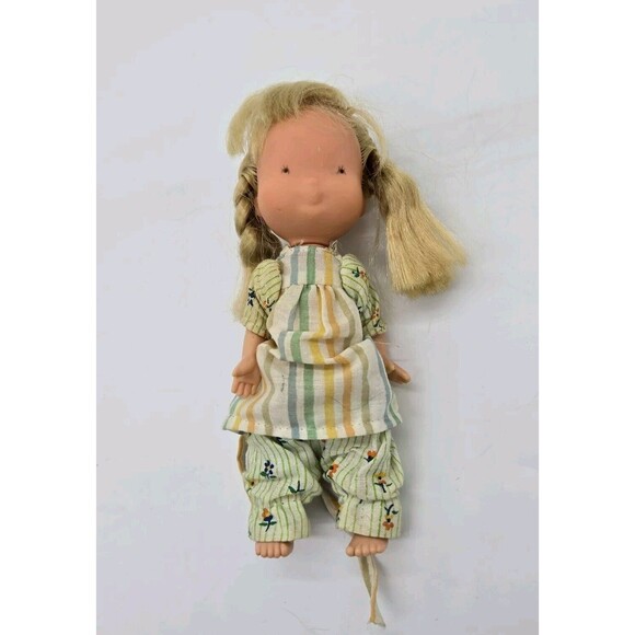 Vintage Holly Hobbie 1976 H1 K.T.C. AGC Girl Doll Made in Taiwan With Clothes - Picture 3 of 14